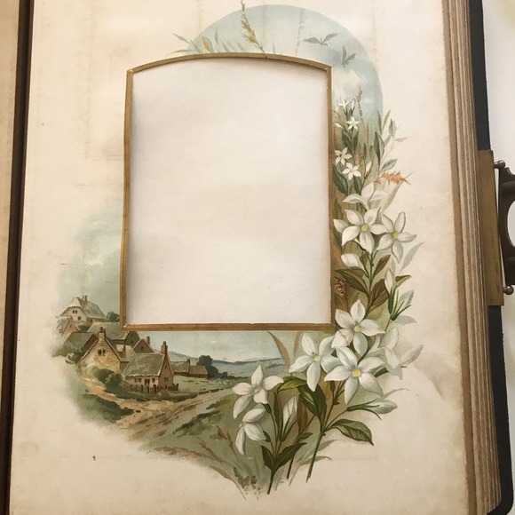 1892 Antique Leather Photograph Album - Picture 6 of 8